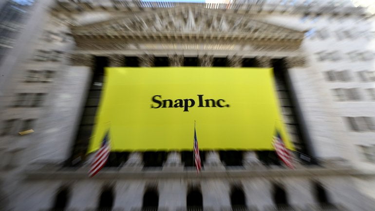 Snap büyük zararda!