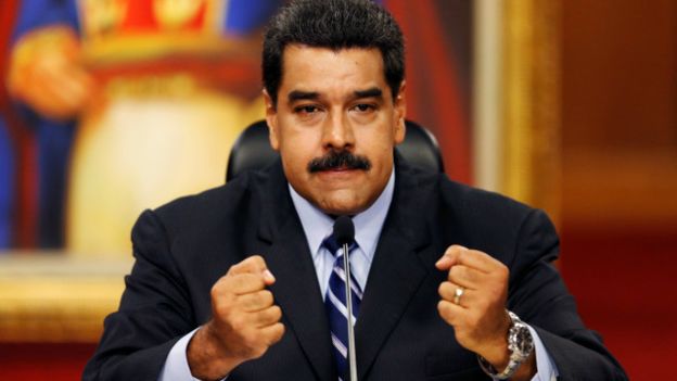 MADURO KENDİ ÜLKESİNDE MUHALİFLERİ EZİYOR