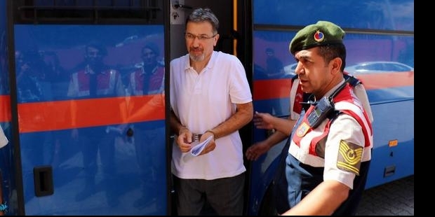 Adil Öksüz'ün kardeşine 6 yıl 3 ay hapis cezası