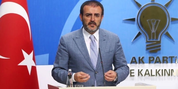AKP: Adalet Kurultayı'nı atlet kurultayına çevirmek istiyorlar; "Haberim yokmuş gibi çek" kıvamında bir poz!