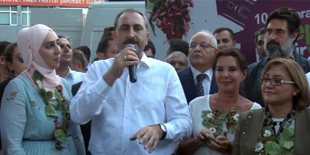 Bakan Gül: Kılıçdaroğlu, 'FETÖ' ağzı ile konuşuyor