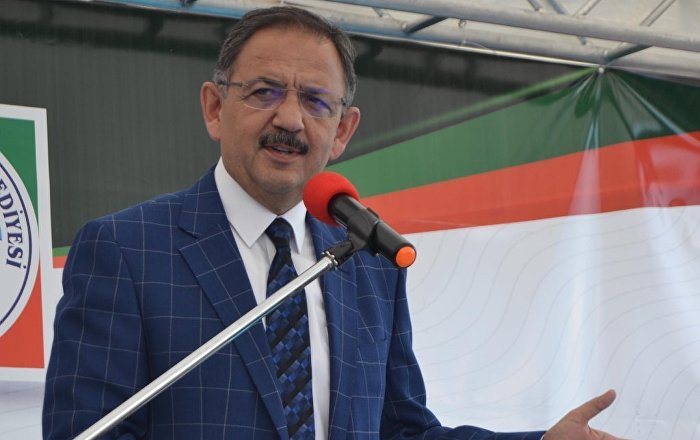Bakan Özhaseki: Soru çalmak dinin neresinde var?