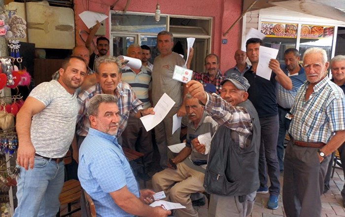 Balıkesir MHP’de toplu Akşener istifası
