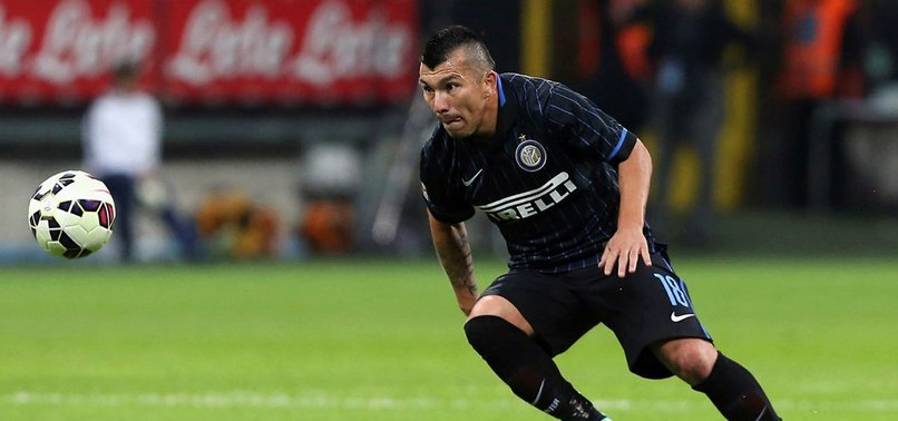Beşiktaş, Gary Medel'i açıkladı