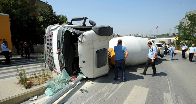Beton mikseri kontrolden çıktı, facianın eşiğinden dönüldü