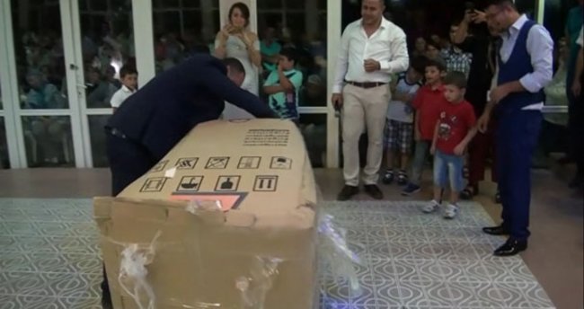 Böyle düğün hediyesi ilk kez görüldü!