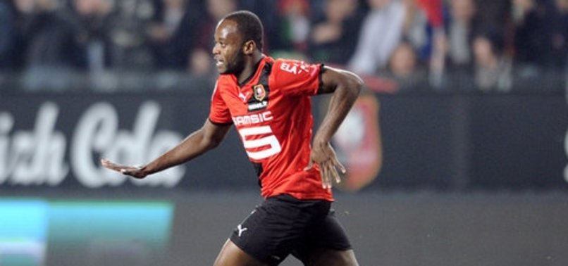 Bursaspor, Fransız sağ kanat Jires Kembo-Ekoko ile anlaştı
