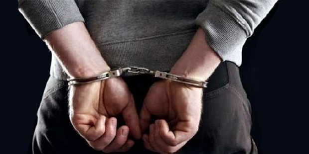 Cezaevi ziyaretinde 'FETÖ'den gözaltına alındı