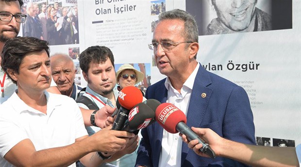CHP’li Tezcan’dan AKP’li Turan’a: Kurultay’a gel ve sen de