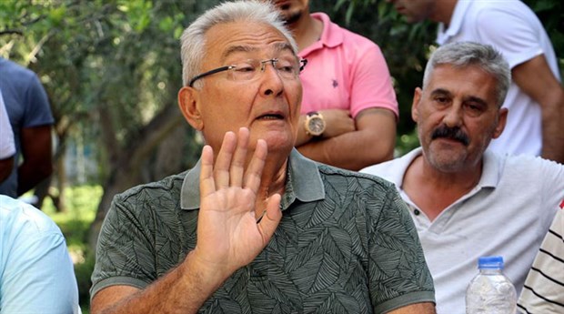 Deniz Baykal: Karşı çıksaydım Erdoğan referanduma giderdi
