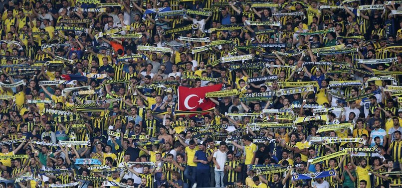 Fenerbahçe'nin Cagliari'yle oynayacağı maçın biletleri ücretsiz