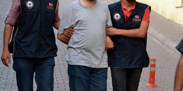 'FETÖ'den aranan emniyet müdürü yakalandı