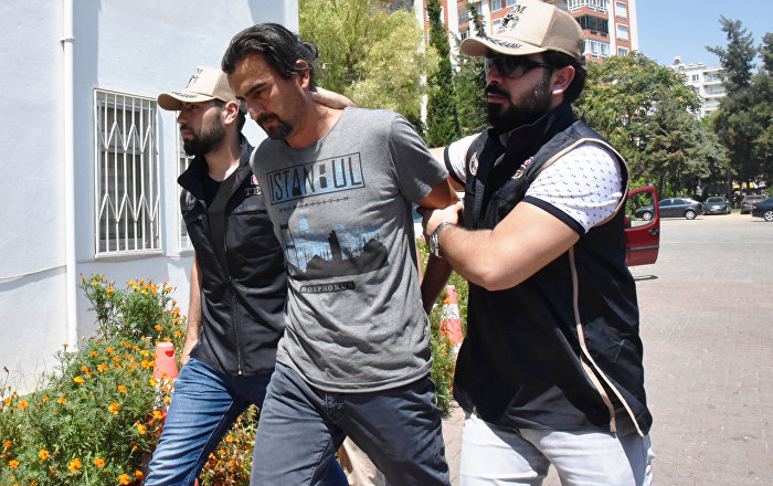 FETÖ’den aranan eski yarbay Karacan yakalandı