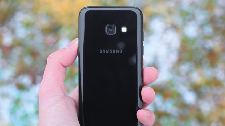 Galaxy A5 (2017) için Android 7 Güncellemesi Başladı!