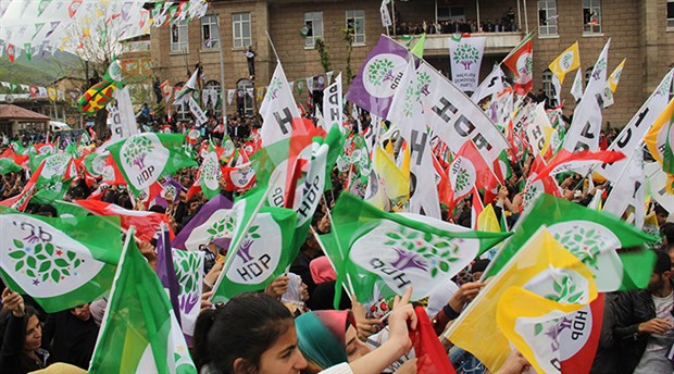 HDP: Tutuklu milletvekili Zeydan kelepçelenmeyi kabul etmediği