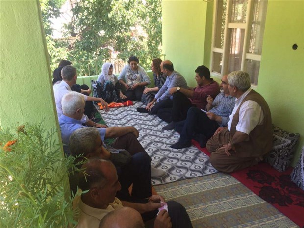 hdp-den-altinsu-koyu-ne-dayanisma-ziyareti-333670-1.