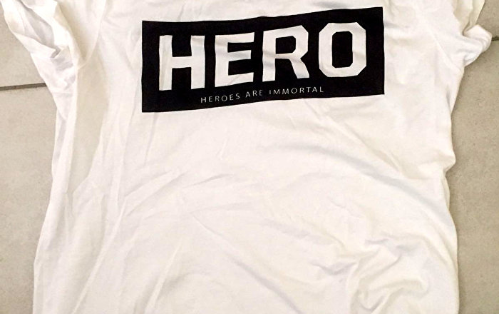 ‘Hero’ tişörtü giyen Azerbaycan uyruklu kişi sınır dışı edildi