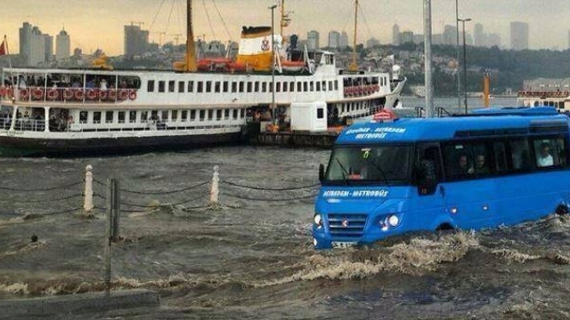 Sıcak havalar bitti: Sağanak yağış geliyor!