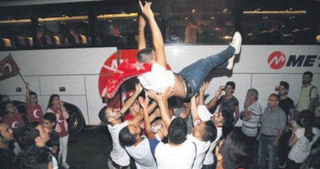 İstanbul Valiliği’nden ‘asker uğurlama’ talimatı