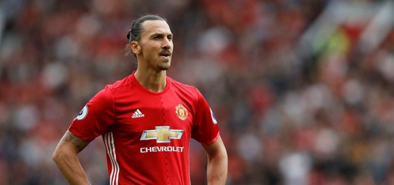 Manchester United'ın yeni 10 numarası Zlatan İbrahimovic