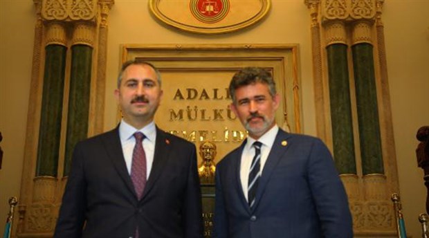 Metin Feyzioğlu’ndan yeni Adalet Bakanı’na ‘hayırlı olsun’