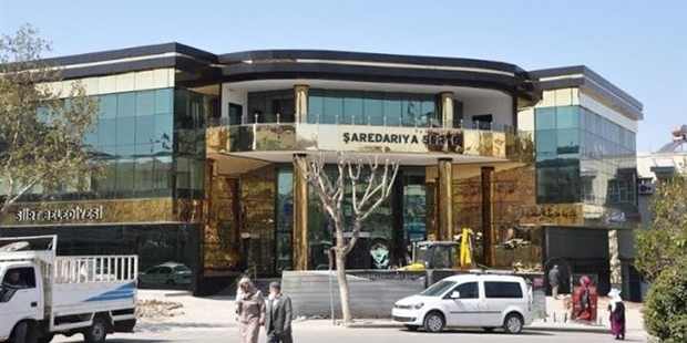 Siirt Belediyesi başkan yardımcıları görevden alındı
