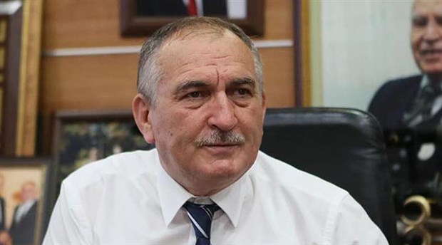 Sosyal medyada belediye başkanına hakarete adli para cezası