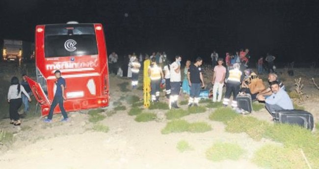 Terör gibi trafik kazası: 11 ölü , 50 yaralı