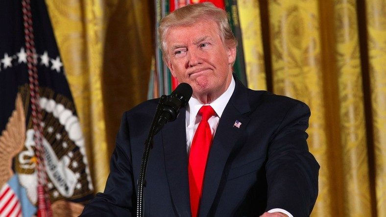 Trump'ın Tweet'i Amazon'a 6 Milyar Dolar Değer Kaybettirdi
