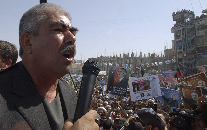 Türkiye’deki Afganistan Cumhurbaşkanı Yardımcısı Dostum’un ülkesine dönmesi için çağrı