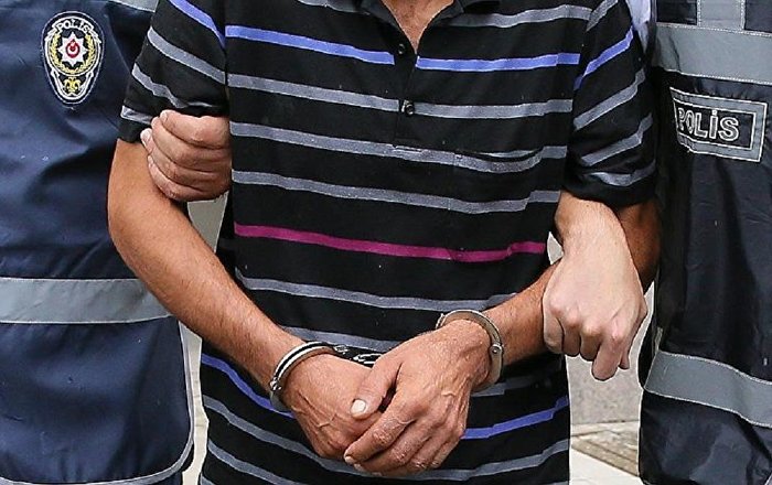 Tutuklu eski emniyet müdürü Atayün’ün eşi ve oğlu Yunanistan’a kaçarken yakalandı
