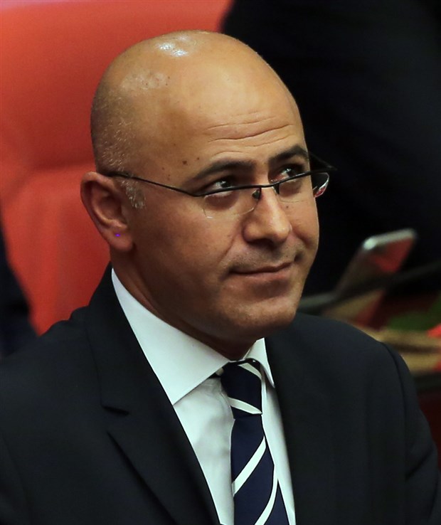 uzman-ve-siyasetciler-olasi-suriye-hamlesini-yorumladi-irak-ve-suriye-ye-mudahale-turkiye-yi-atese-surukler-332118-1.
