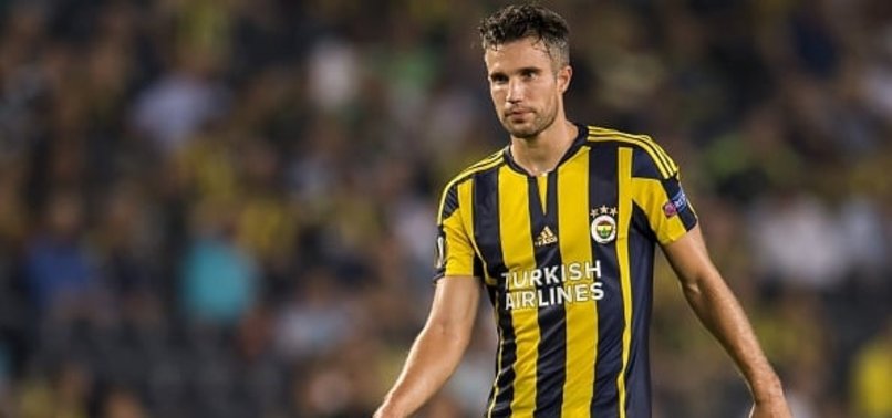 Van Persie çıldırttı! Forma Soldado'nun…