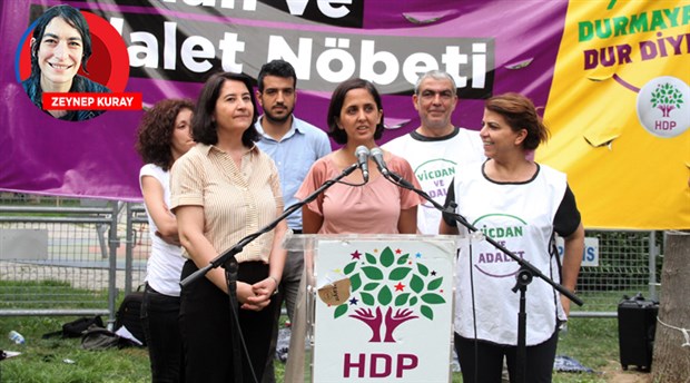 Vicdan ve Adalet Nöbeti ablukaya rağmen büyüyor