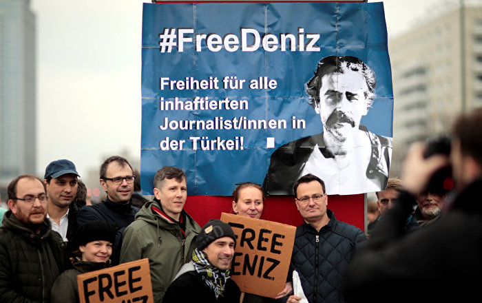 30 Alman şirketine Türkiye’de tutuklu Alman vatandaşları için ilan çağrısı