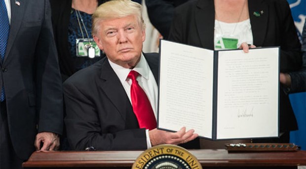 ABD’de Trump’ın göçmen yasağı kararına geçici onay