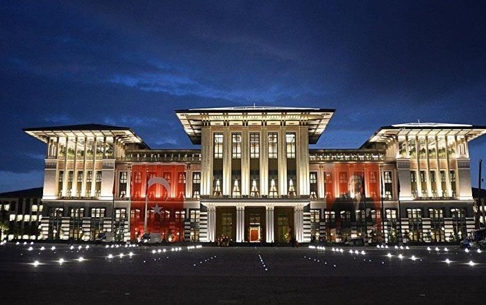AK Partili bakanların eski danışmanı Bekleviç, Cumhurbaşkanlığı adaylığını açıkladı