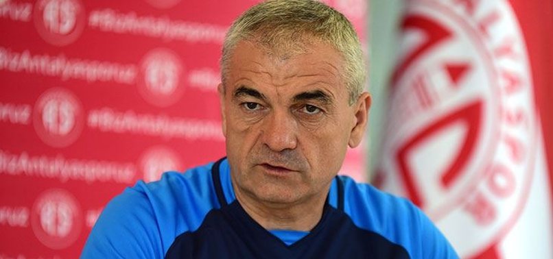 Antalyaspor'da Rıza Çalımbay dönemi sona erdi