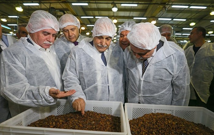 ‘Ayran kadar üzüm suyu da milli içeceğimiz’ diyen Fakıbaba’ya teşekkür: Zaten öyleydi