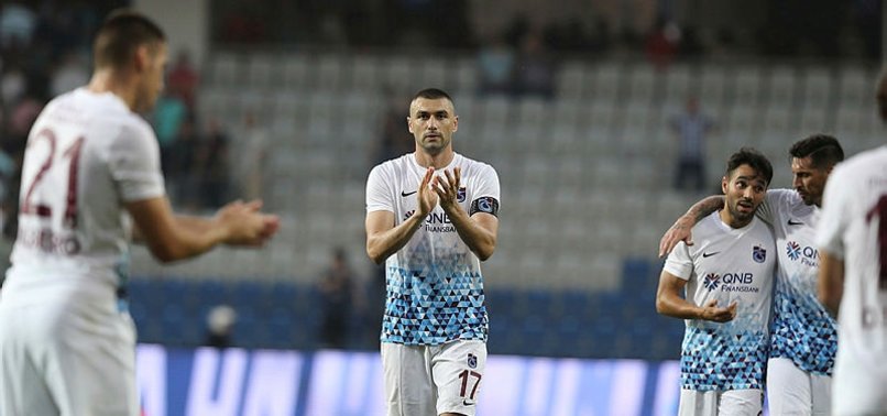 Burak Yılmaz'dan büyük fedakarlık