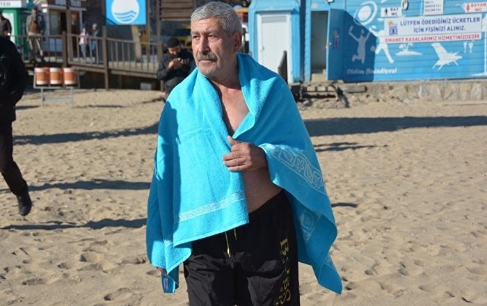 Celal Kılıçdaroğlu: Sosyal medya hesabım yok, beni kandıranlardan şikayetçiyim