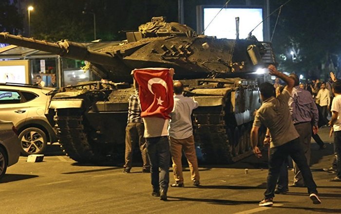 ‘Darbeciler kamera kayıtlarını tank paletlerinin altında ezdi’