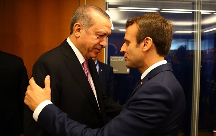 Erdoğan, Macron ile görüştü