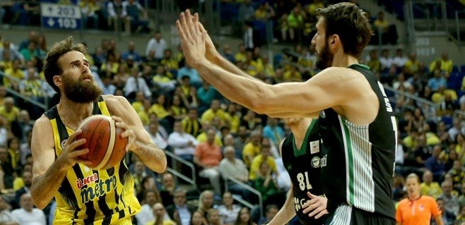 Fenerbahçe Doğuş, Hırvatistan'da ilk antrenmanını yaptı