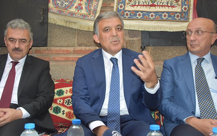 Gül: Sanki bizim Kürt nüfusumuz yokmuş gibi sorumsuz manşetler görüyorum