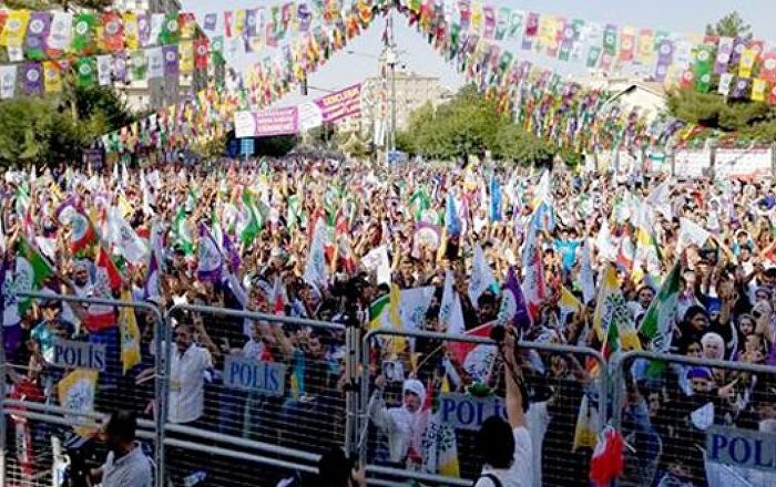 HDP’nin Diyarbakır’daki mitinginde yoğun güvenlik önlemi