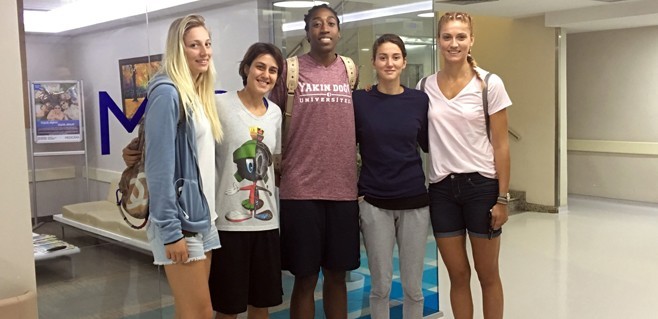 Kadın Basketbol Milli Takım oyuncuları sağlık kontrolünden geçti