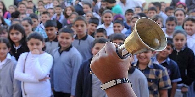 Okula 5 defa geç kalmak 'yarım gün devamsızlık' sayılacak