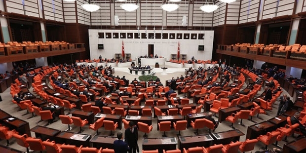 Özel ekip kuruluyor; Meclis kabulcü, esnaf icapçı
