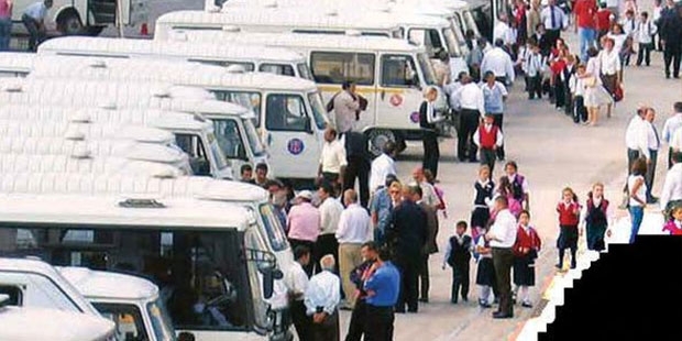 Servis çatışmasında şoför uyuşturucudan, aranan kişi de 'cinsel istismar'dan sabıkalı
